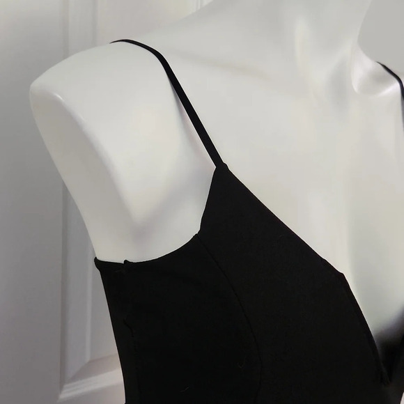 Kimcine Curve Asymmetrical Black Mini Dress - Picture 9 of 12